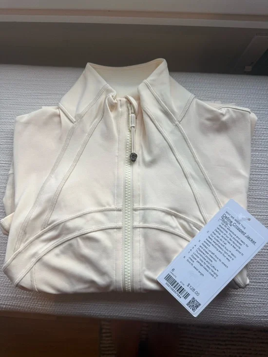 lululemon buttercream cropped define jacket - Picture 2 of 4